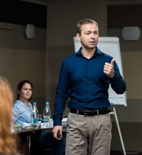 PM Access - Training cu certificare internationala, Consultanta si Coaching in Project Management si Agile